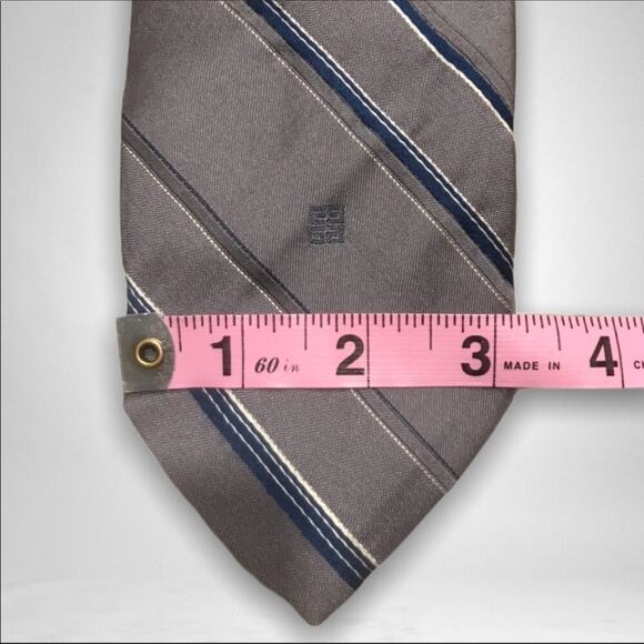 GIVENCHY Vintage Men’s Striped Silk Tie - Picture 5 of 9